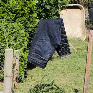 BDG Indigo Low-Rise Denim